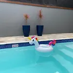 Bela Casa Totalmente Nova Com Piscina 300M Da Praia