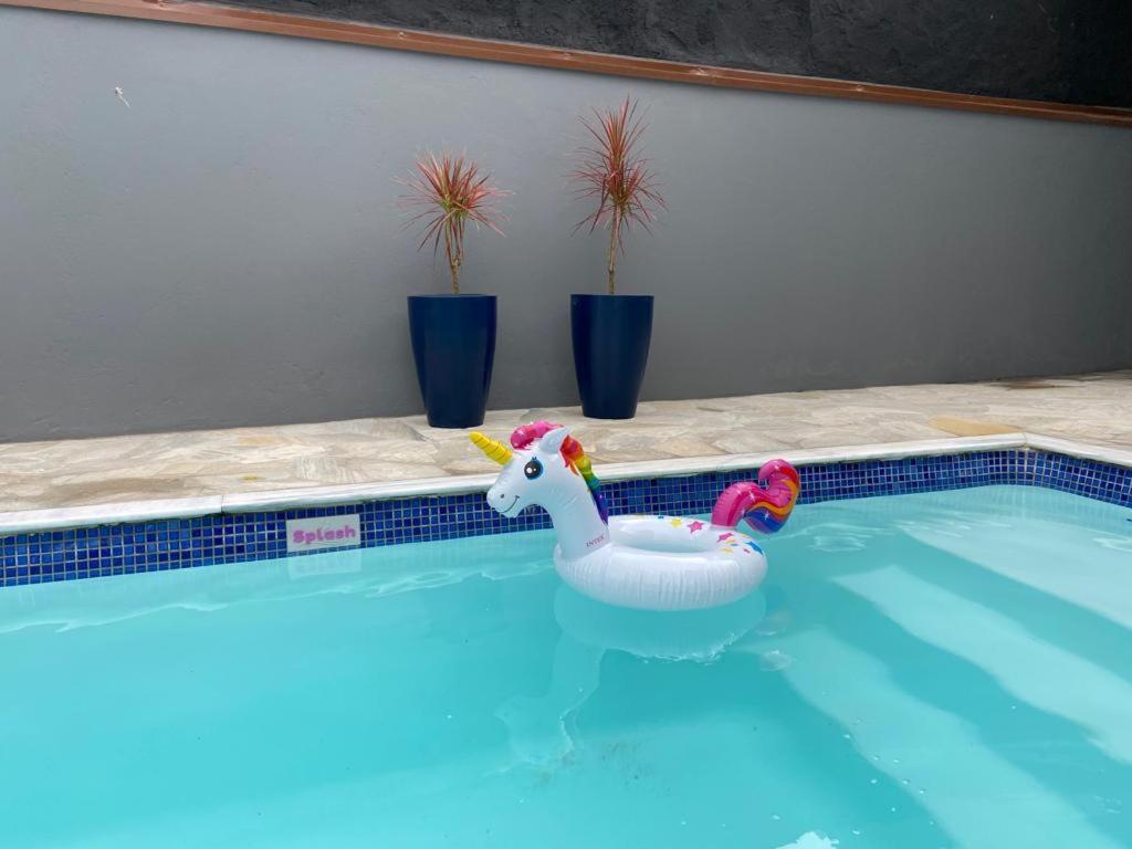 Casa de férias Bela Casa Totalmente Nova Com Piscina 300m Da *
